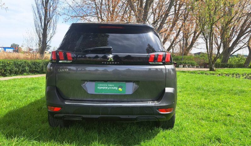 
								Peugeot 5008 full									
