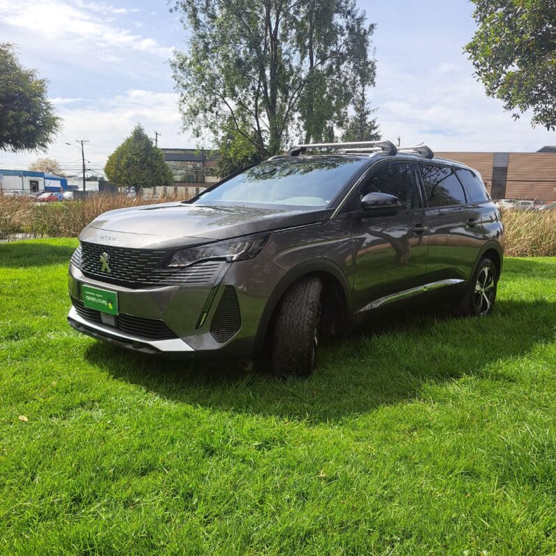 
								Peugeot 5008 full									