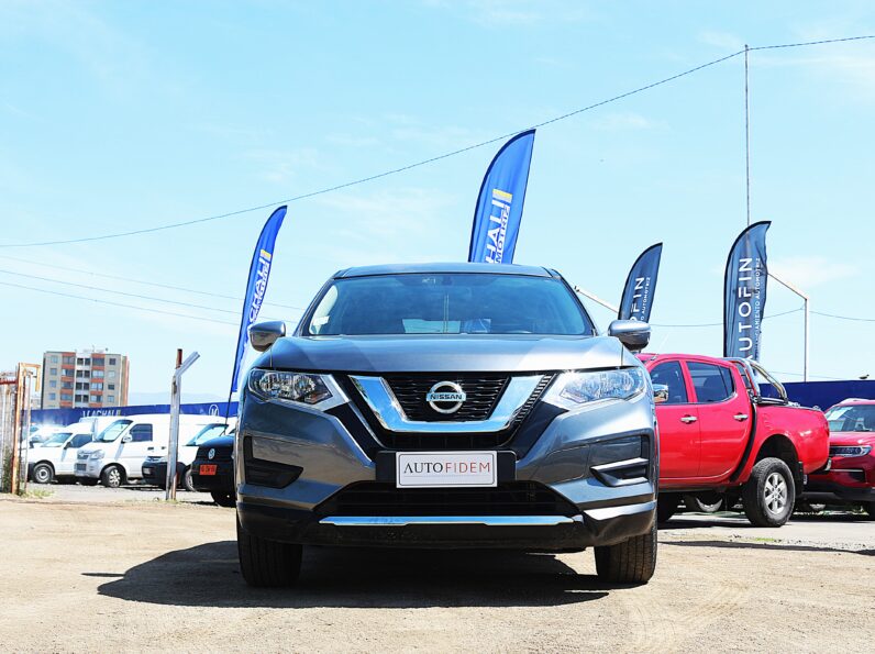 
								Nissan X-Trail full									