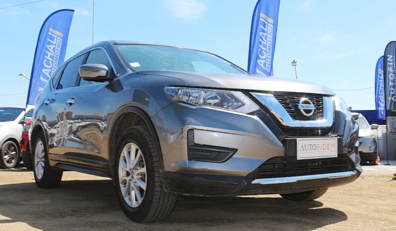
								Nissan X-Trail full									