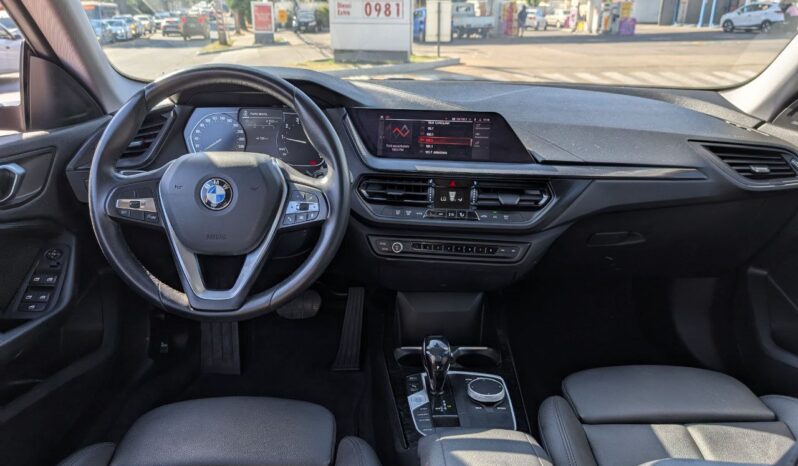 
								BMW Serie 2 full									