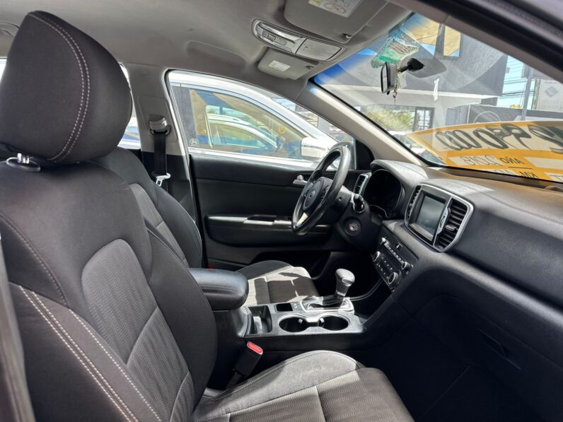 
								Kia SPORTAGE full									