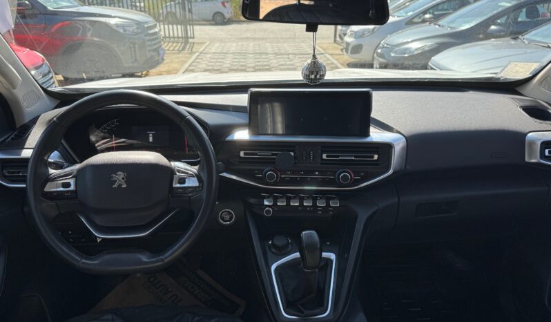 
								Peugeot Landtrek full									