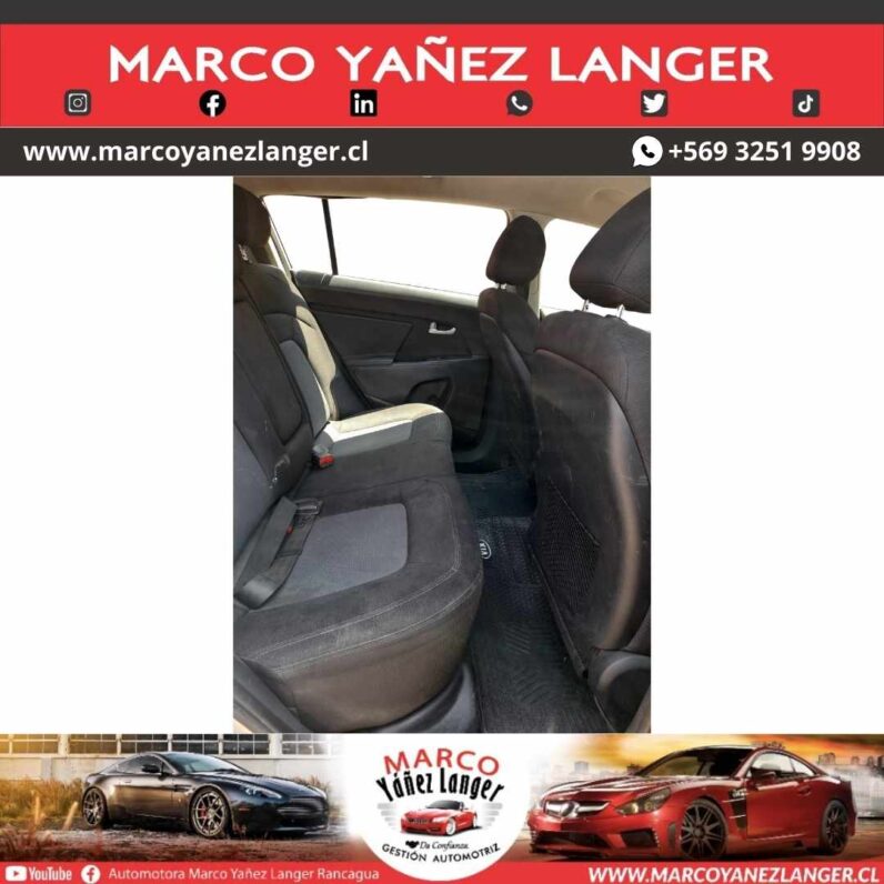 
								Kia SPORTAGE full									