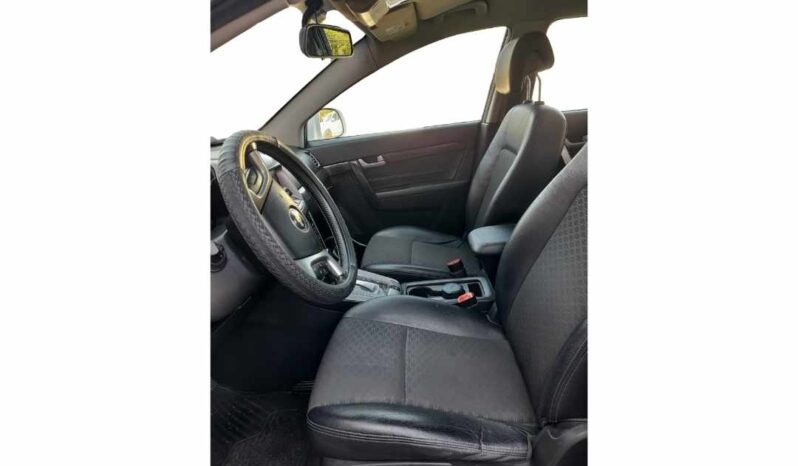 
								Chevrolet Captiva full									