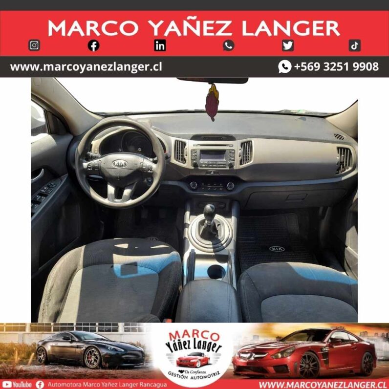
								Kia SPORTAGE full									