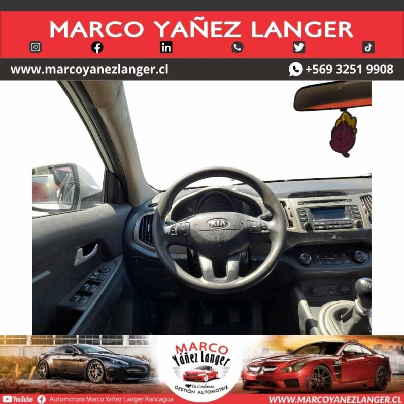 
								Kia SPORTAGE full									