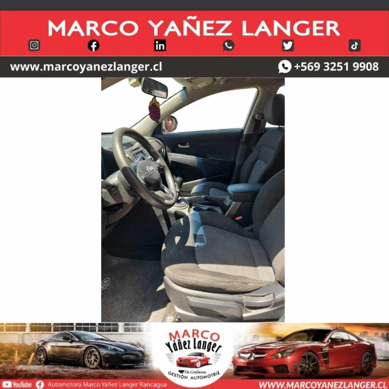 
								Kia SPORTAGE full									